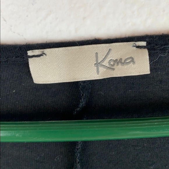 Kona tunic top high low crochet trim wide neck - Picture 8 of 9